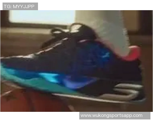 斯凯奇新宣传片曝光恩比德穿新鞋款或暗示签名鞋即将发布