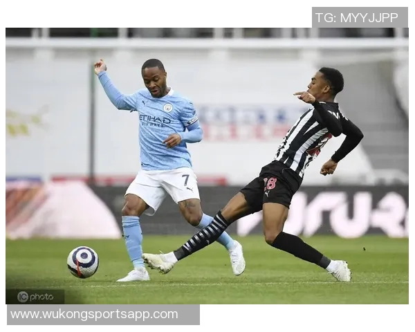 电讯报：斯特林薪资协议稳定双方未谈降薪或续约问题