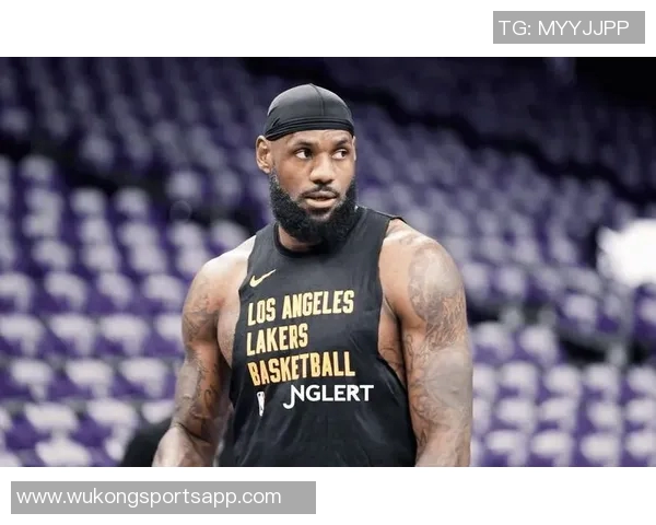 詹姆斯为保持比赛状态选择午睡NBA球员比赛日禁止训练