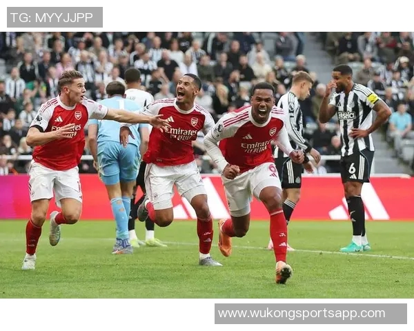 斯科尔斯分析英超争冠形势曼城凭借经验优势领先阿森纳