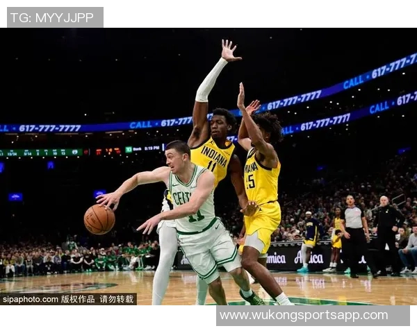 安芬尼西蒙斯谈球员身份对观看比赛的影响与感悟